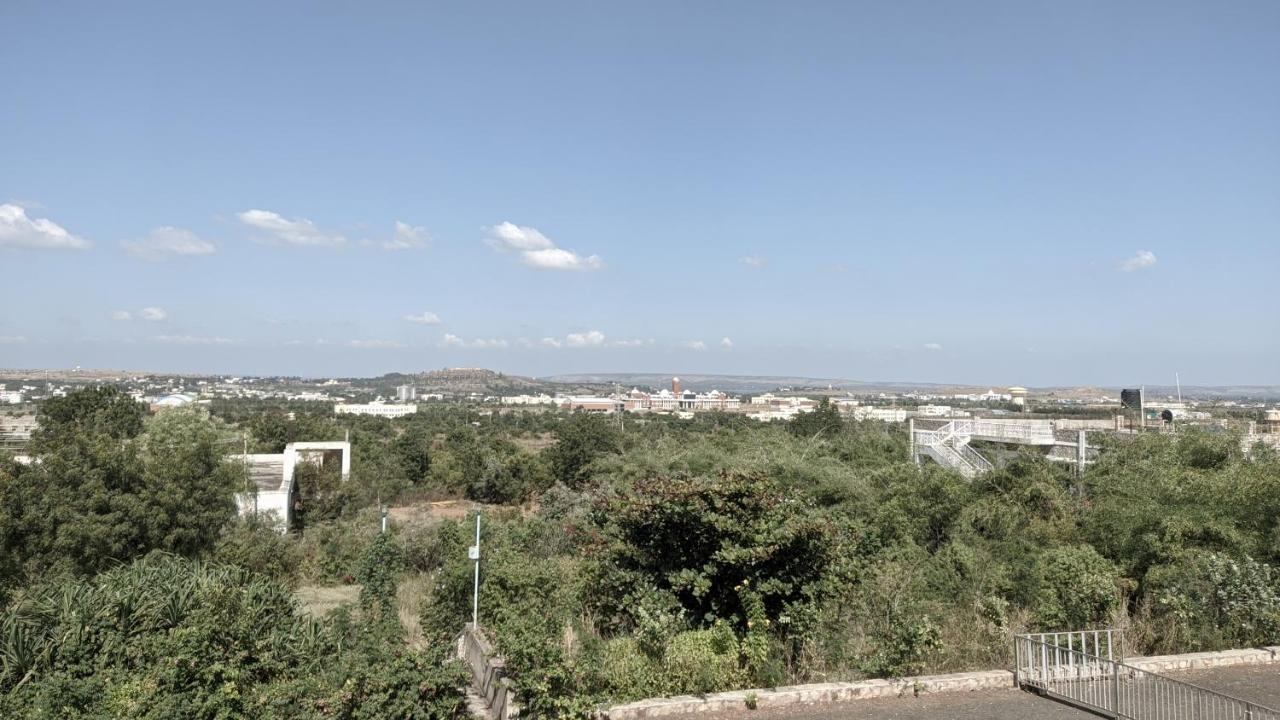 Kanthi Resorts Badami Bāgalkot Kültér fotó