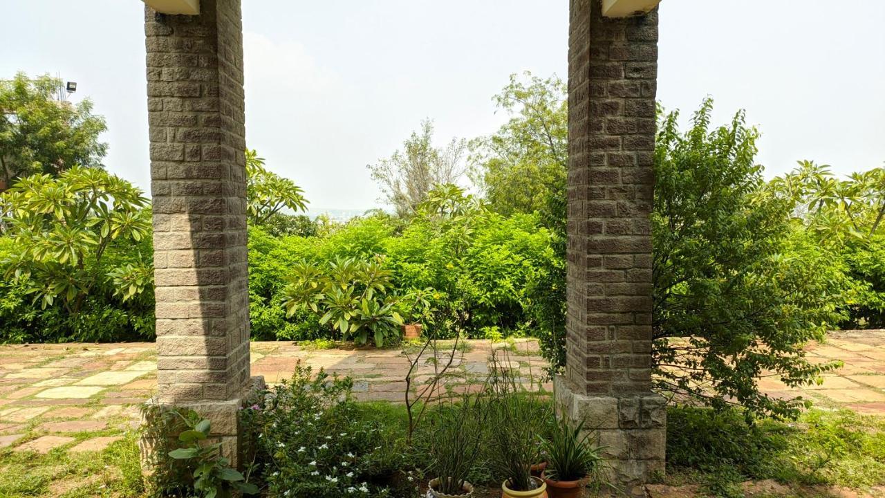 Kanthi Resorts Badami Bāgalkot Kültér fotó
