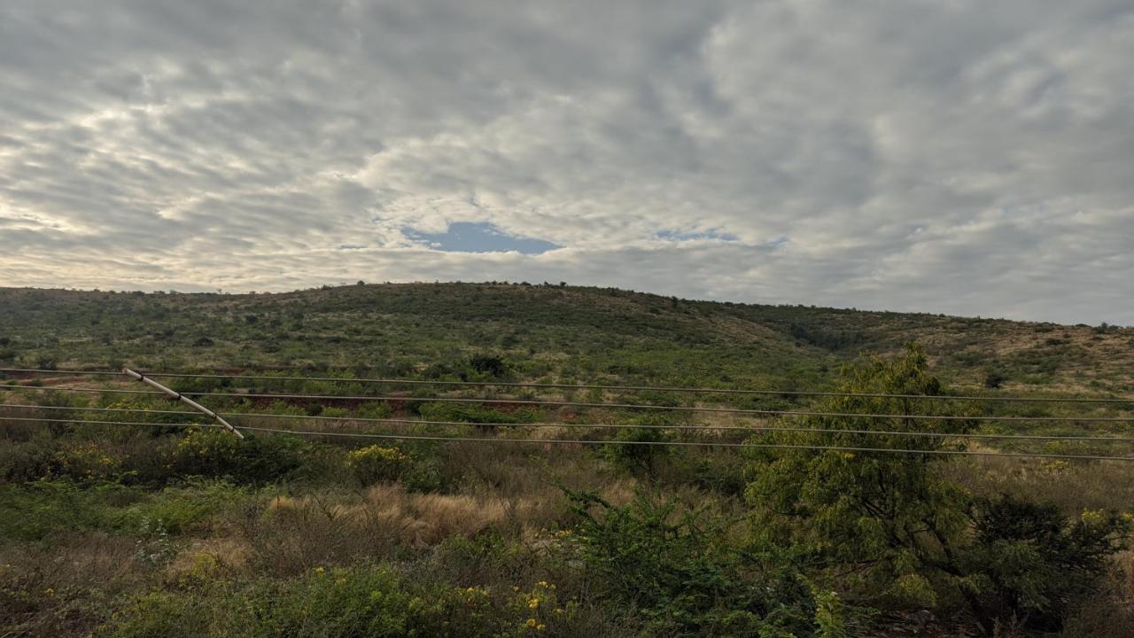 Kanthi Resorts Badami Bāgalkot Kültér fotó