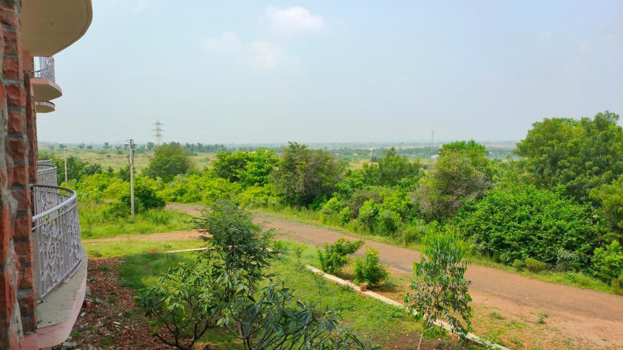 Kanthi Resorts Badami Bāgalkot Kültér fotó